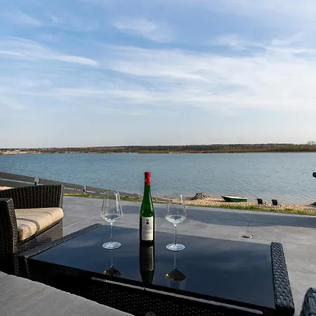 Sunset Am Muehlfeldsee * Lobnitz (Saxony)