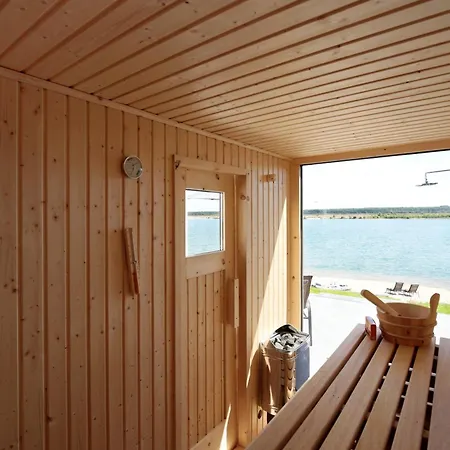 Sunset Am Muehlfeldsee *