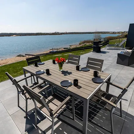 Sunset Am Muehlfeldsee