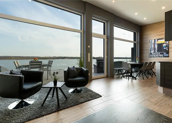 Sunset Am Muehlfeldsee Dom wakacyjny