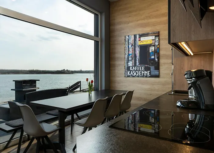 Sunset Am Muehlfeldsee Dom wakacyjny *