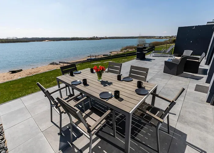 Sunset Am Muehlfeldsee